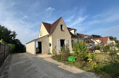 vente maison 320 250 € à proximité de Raray (60810)