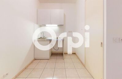 vente appartement 95 000 € à proximité de Lyon 4 (69004)