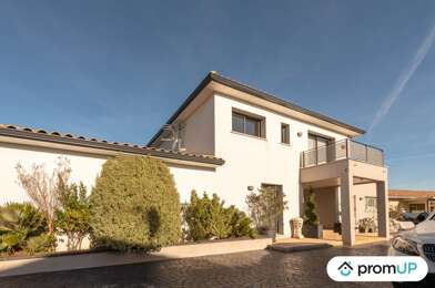 Maison 7 pièces 710000 €