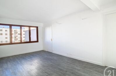 location appartement 1 450 € CC /mois à proximité de La Garenne-Colombes (92250)