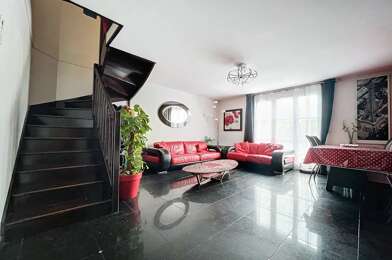 Maison 4 pièces 305000 €