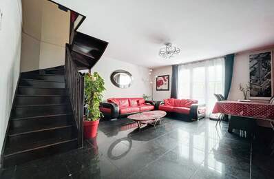 Maison 4 pièces avec jardin — photo du bien