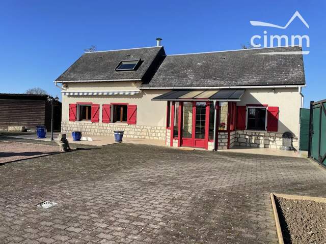Charmante maison 4 Pièces à Montbeugny — photo du bien