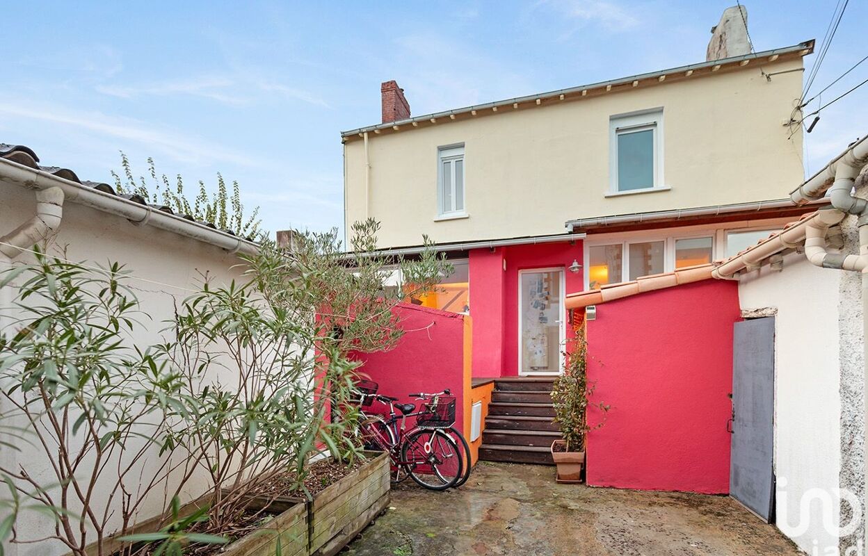 maison 5 pièces 105 m2 à vendre à Nantes (44100)