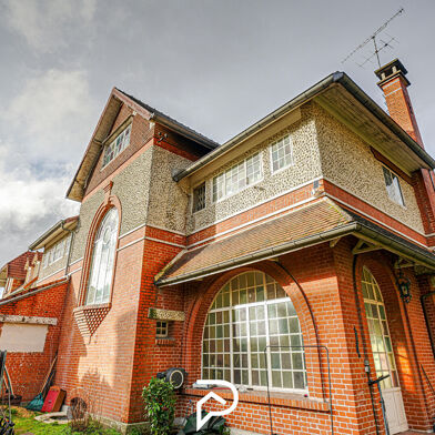 Maison 9 pièces 2470000 €