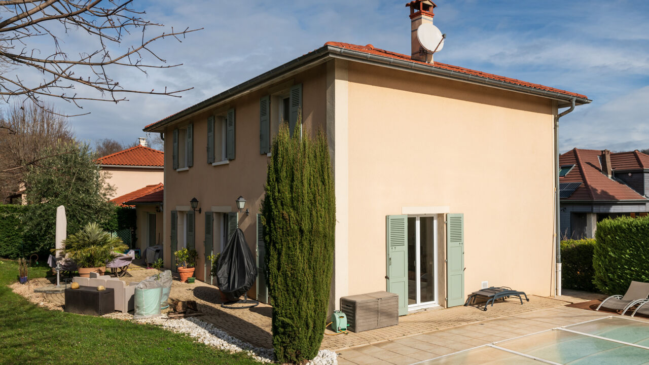 maison 7 pièces 208 m2 à vendre à Sainte-Foy-Lès-Lyon (69110)