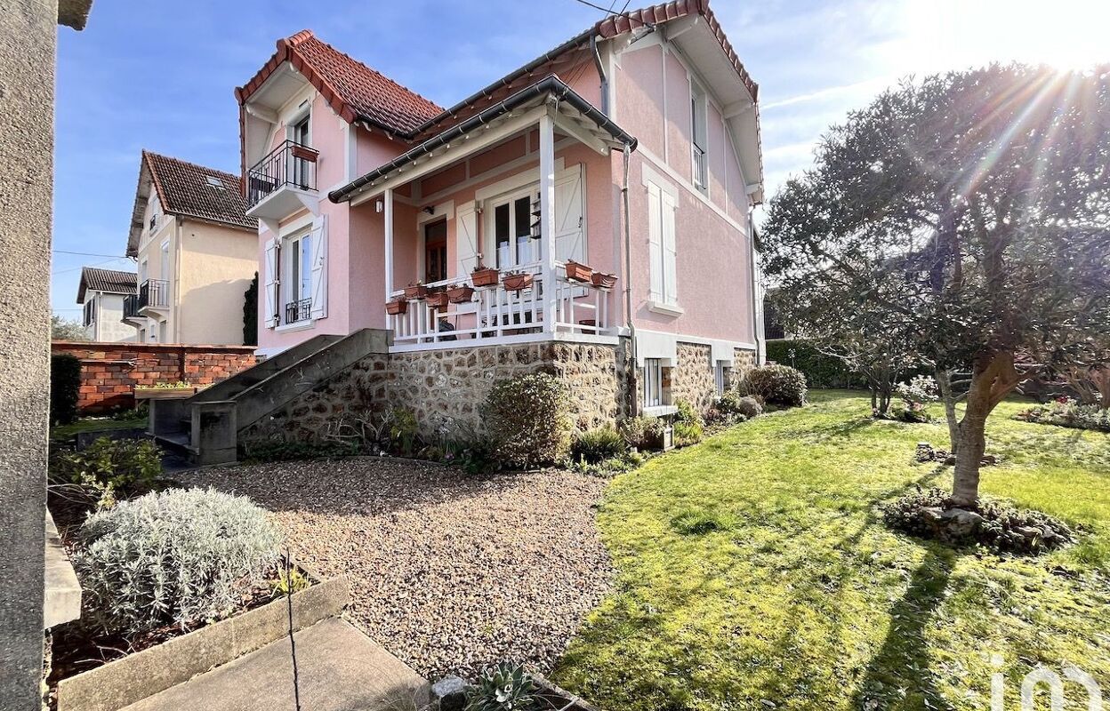 maison 6 pièces 110 m2 à vendre à Sainte-Geneviève-des-Bois (91700)