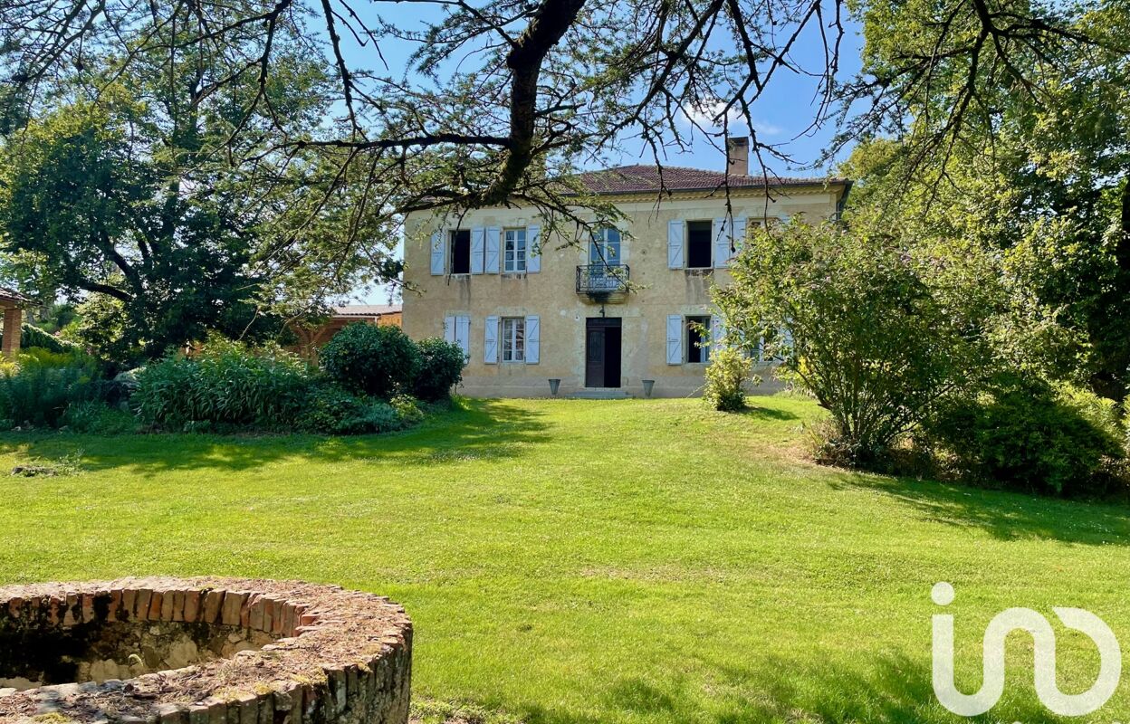 maison 9 pièces 354 m2 à vendre à Castelnau-Barbarens (32450)