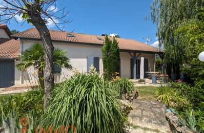 vente maison 319 000 € à proximité de Saint-Cyr-les-Vignes (42210)