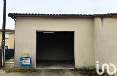 vente garage 38 500 € à proximité de Les Pins (16260)