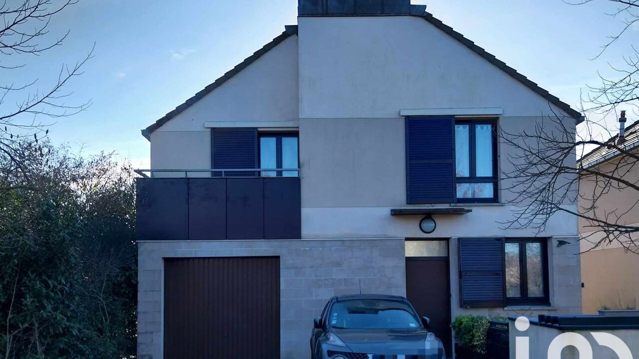 maison 5 pièces 121 m2 à vendre à Magny-les-Hameaux (78114)