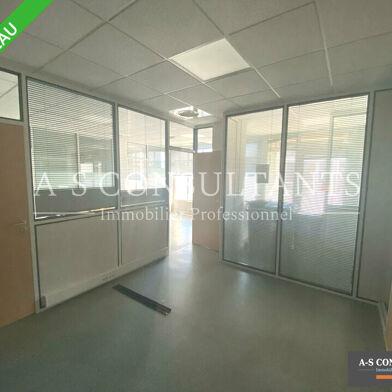 Bureau 160 m²