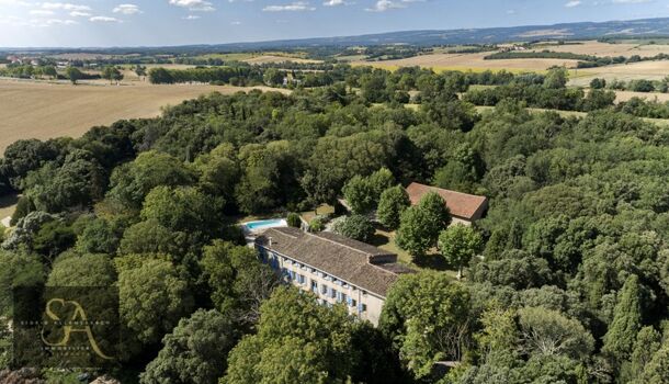 Villa / Maison 27 pièces  à vendre Carcassonne 11000