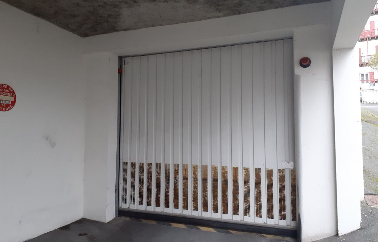 garage  pièces  m2 à vendre à Ciboure (64500)