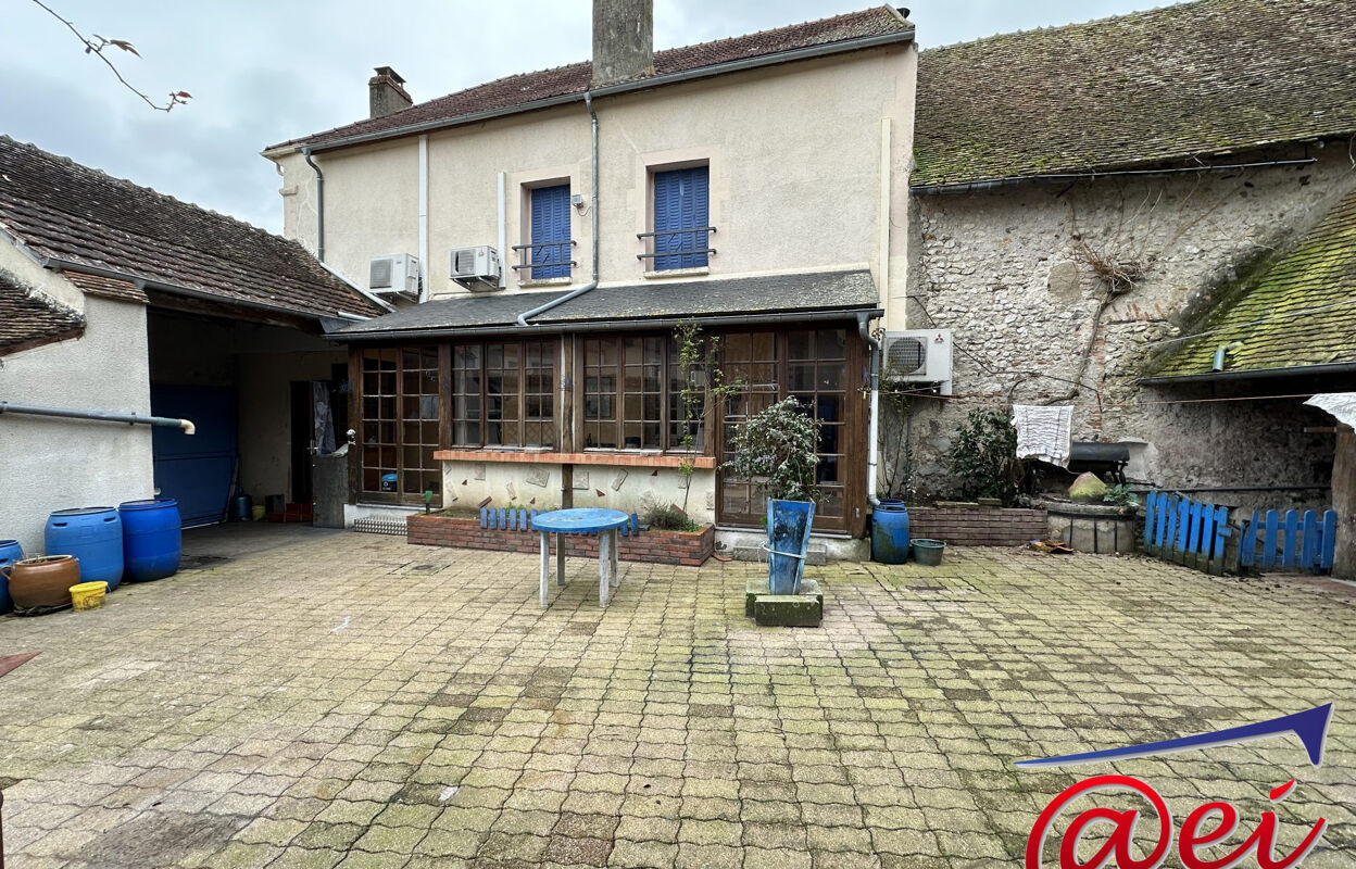 maison 6 pièces 175 m2 à vendre à Briare (45250)