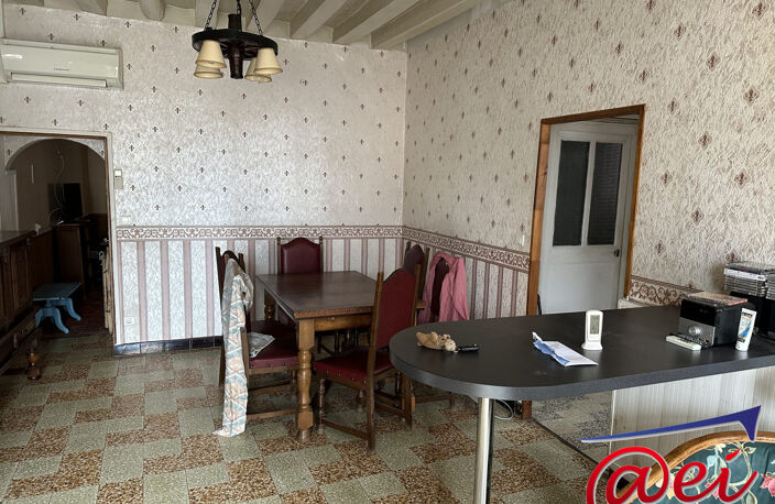 Superbe maison en pierre type 6 + dépendances garage sur 350 m? — photo 3