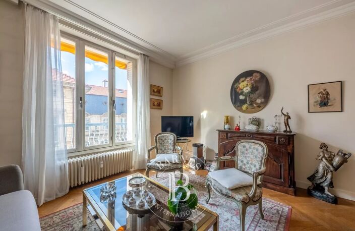 Lyon 6 - Puvis de Chavanne - Appartement de 74,51m² - 2 chambres - Cave - Grenier — photo 2