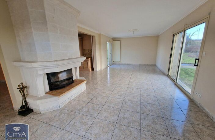 Vente maison 5 pièces 173 m² Parnay (49730) — photo 3