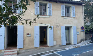 Immeuble  453 m² à vendre à Bormes-les-Mimosas (83230)