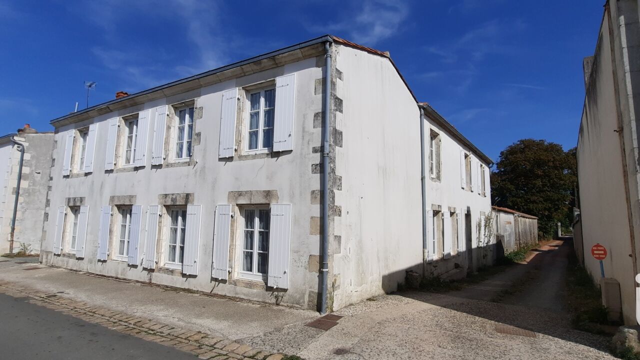 maison 9 pièces 295 m2 à vendre à Nieul-sur-Mer (17137)