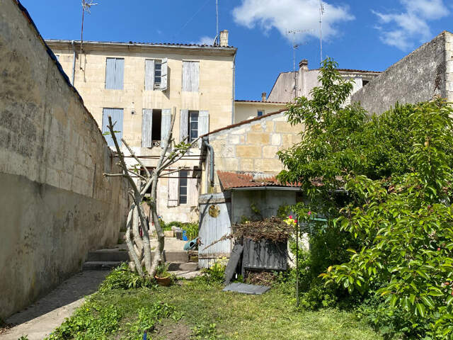 Maison centre Pons 173m² — photo du bien