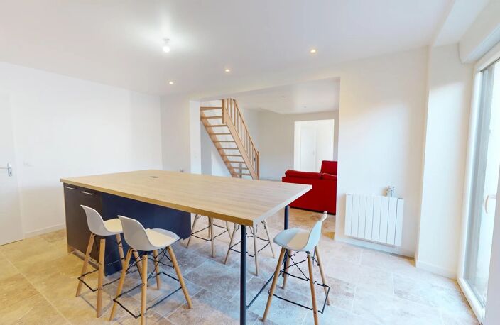 A LOUER - Maison 4 pièces à SAINT-PREST refaite à neuf — photo 3