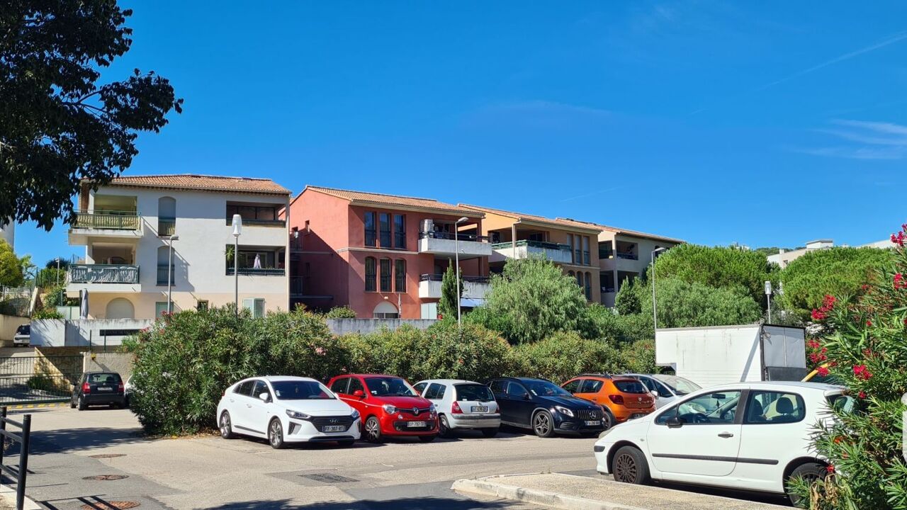 appartement 2 pièces 42 m2 à vendre à Vallauris (06220)