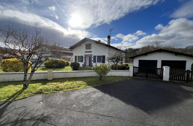 vente maison 296 800 € à proximité de Saint-Étienne-de-Baïgorry (64430)