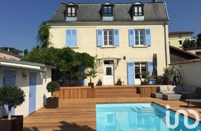 maison 8 pièces 224 m2 à vendre à Champagne-Au-Mont-d'Or (69410)