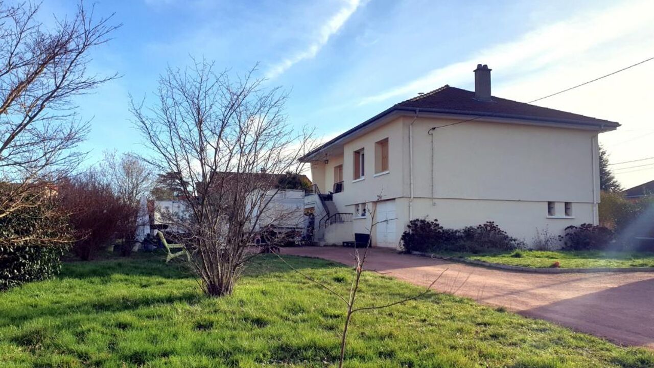 maison 7 pièces 115 m2 à vendre à Bourg-en-Bresse (01000)