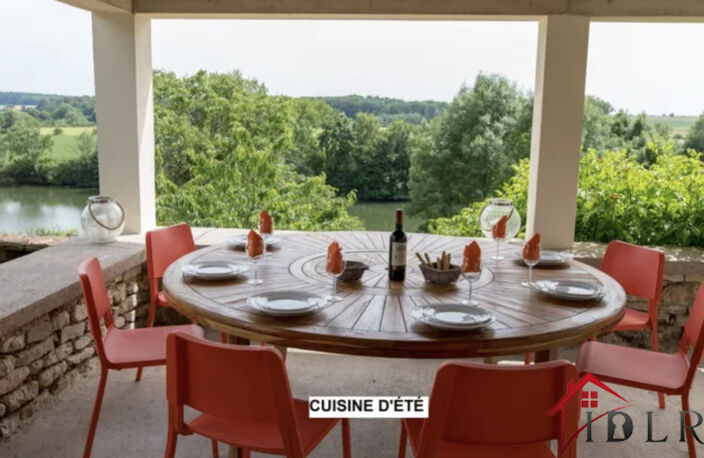Magnifique Villa de 9 Pièces avec Vue sur la Rivière, Piscin — photo 3