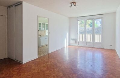 location appartement 575 € CC /mois à proximité de Lorcy (45490)