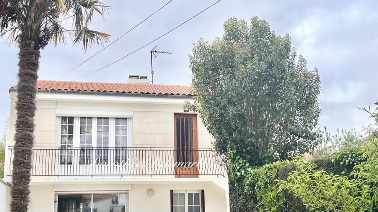 maison 5 pièces 150 m2 à vendre à La Rochelle (17000)