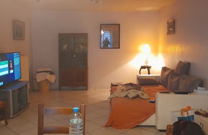 grande Maison centre village sans terrain — photo 3