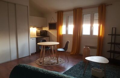 location appartement 360 € CC /mois à proximité de Montaren-Et-Saint-Médiers (30700)