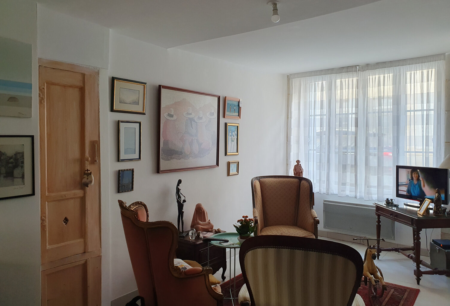 Vente maison 4 pièces 100 m² Saint-Jean-d'Angély (17400) — photo 1