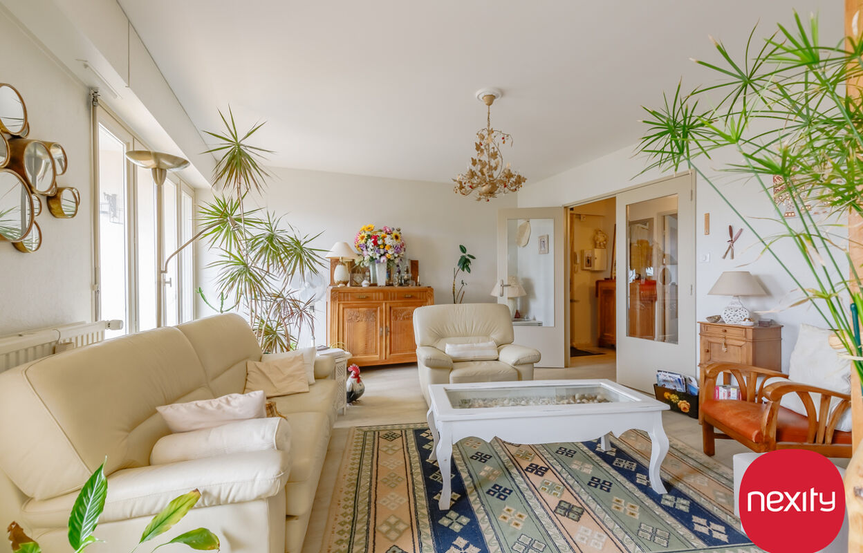 appartement 5 pièces 114 m2 à vendre à La Roche-sur-Yon (85000)