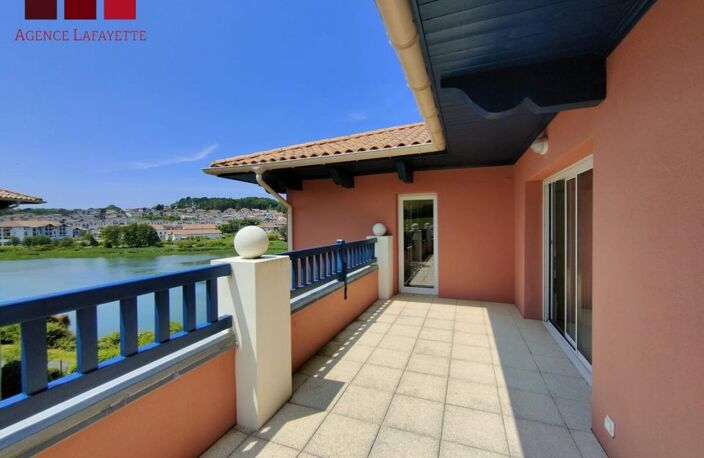 CIBOURE SOCOA - TERRASSES - ASCENSEUR - PISCINE - GARAGE & PARKI — photo 5