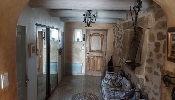 Propri&eacute;t&eacute;  à vendre Pertuis 84120