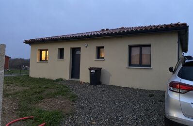 location maison 930 € CC /mois à proximité de Fabas (09230)