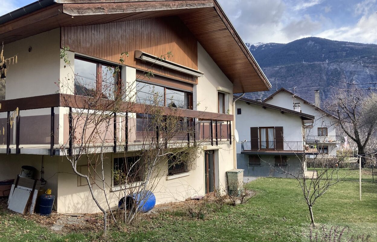 maison 4 pièces 84 m2 à vendre à Saint-Jean-de-Maurienne (73300)