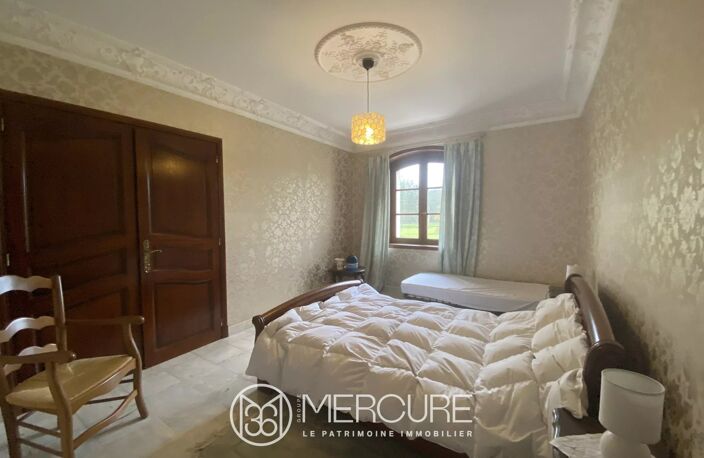 CHARENTE, ENCLOS CYNEGETIQUE AVEC MAISON D'HABITATION ET DEPENDA — photo 5