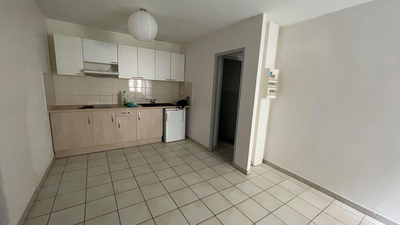appartement 2 pièces 32 m2 à louer à Aubenas (07200)