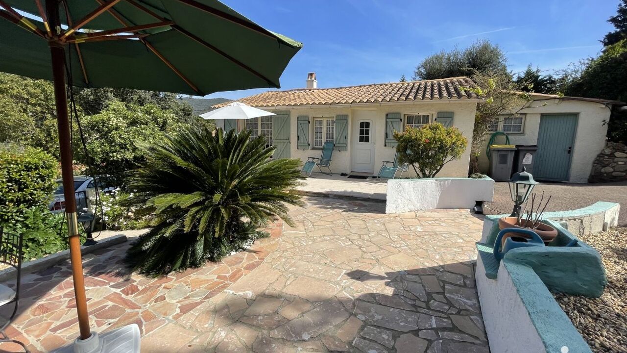 maison 4 pièces 127 m2 à vendre à Cavalaire-sur-Mer (83240)