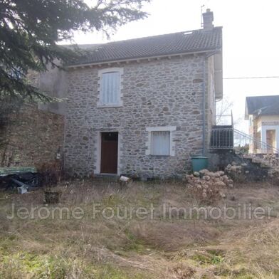 Maison  97600 €
