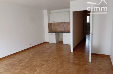 location appartement 375 € CC /mois à proximité de Villarembert (73300)