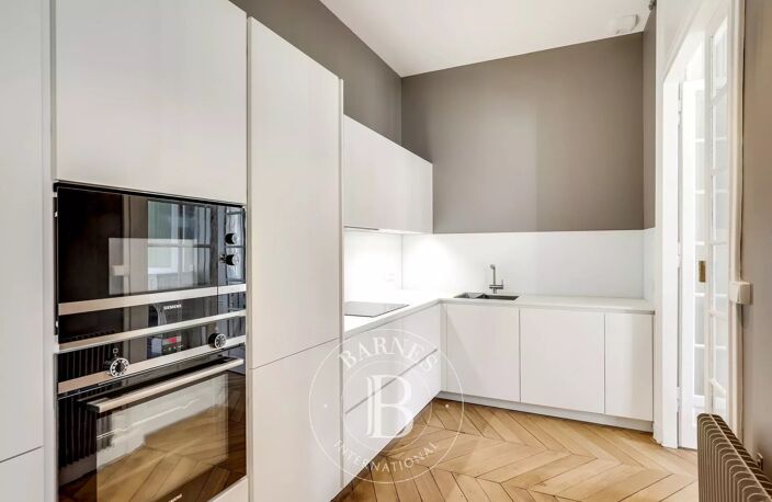 Lyon 6 - Foch - Appartement bourgeois meublé de 98,32 m² - 3 Chambres — photo 3