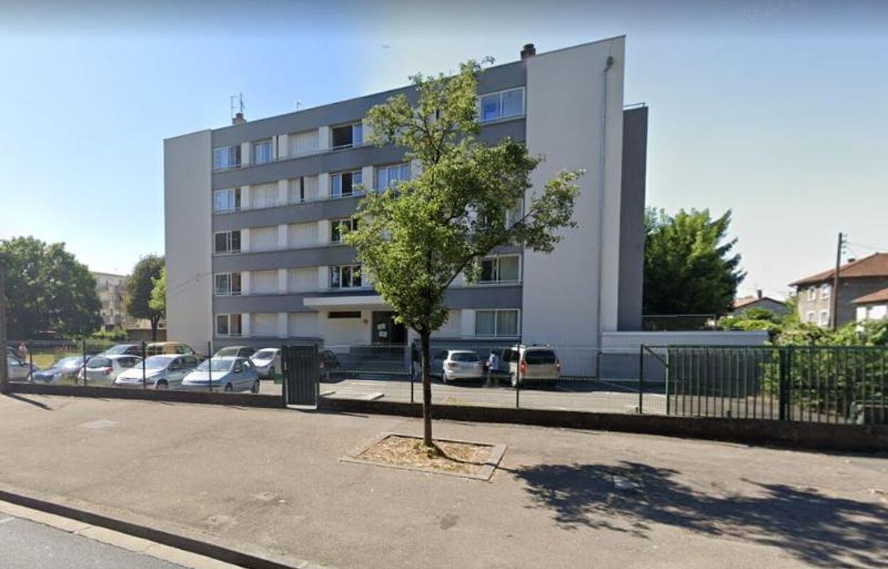 appartement 4 pièces 65 m2 à louer à Vaulx-en-Velin (69120)