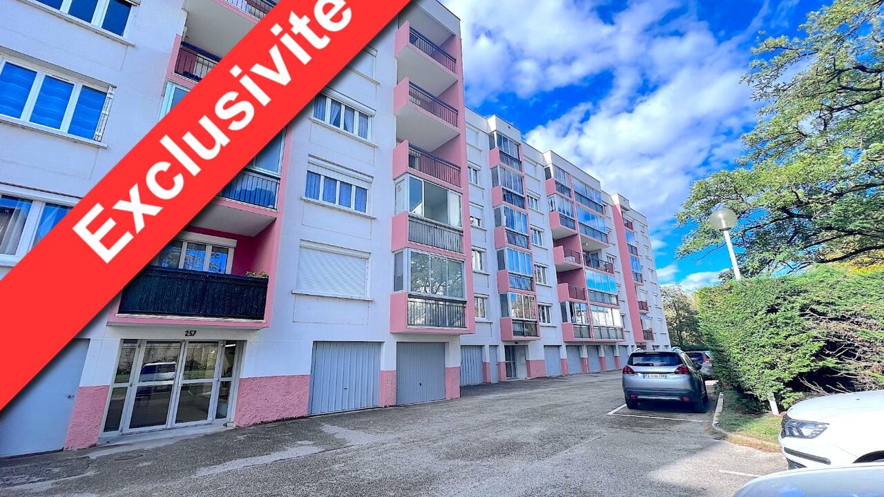 appartement 3 pièces 69 m2 à vendre à Décines-Charpieu (69150)
