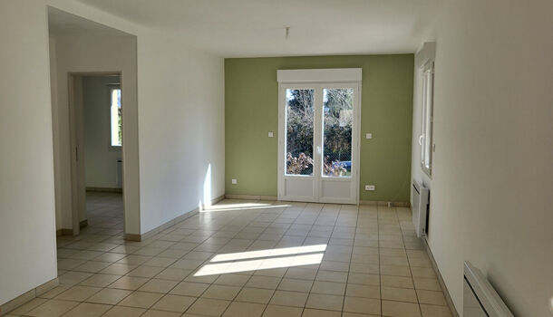 Villa / Maison 4 pièces  à louer Montendre 17130